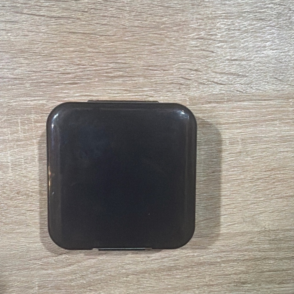 Amazon Basics Game Storage Case for 24 Nintendo Switch Games